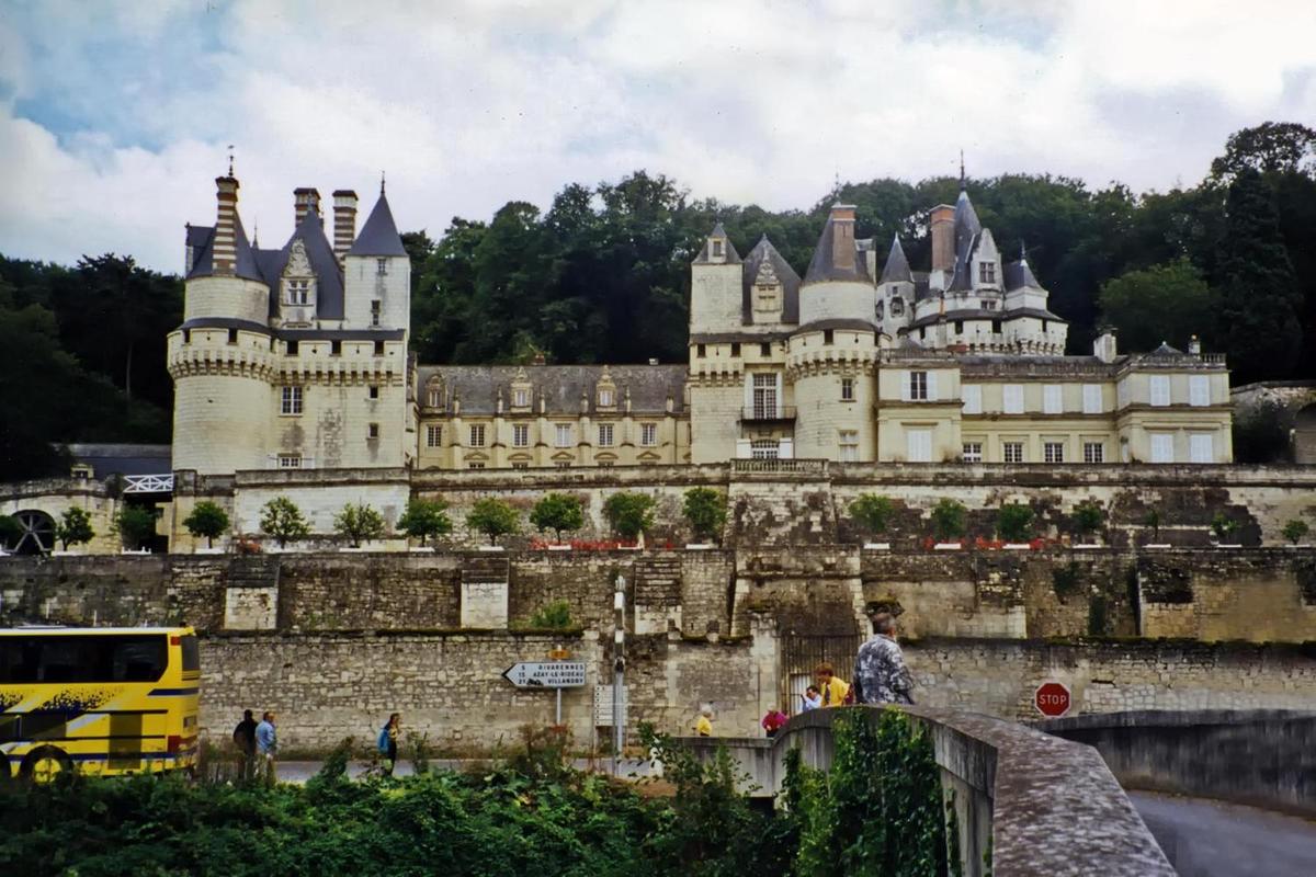 The Chateau d'Usse was rebuilt in the 15th century on a stronghold site dating back to the 11th century. By tradition, this is the castle Charles Perrault had in mind when he wrote the Sleeping Beauty fairy tale.