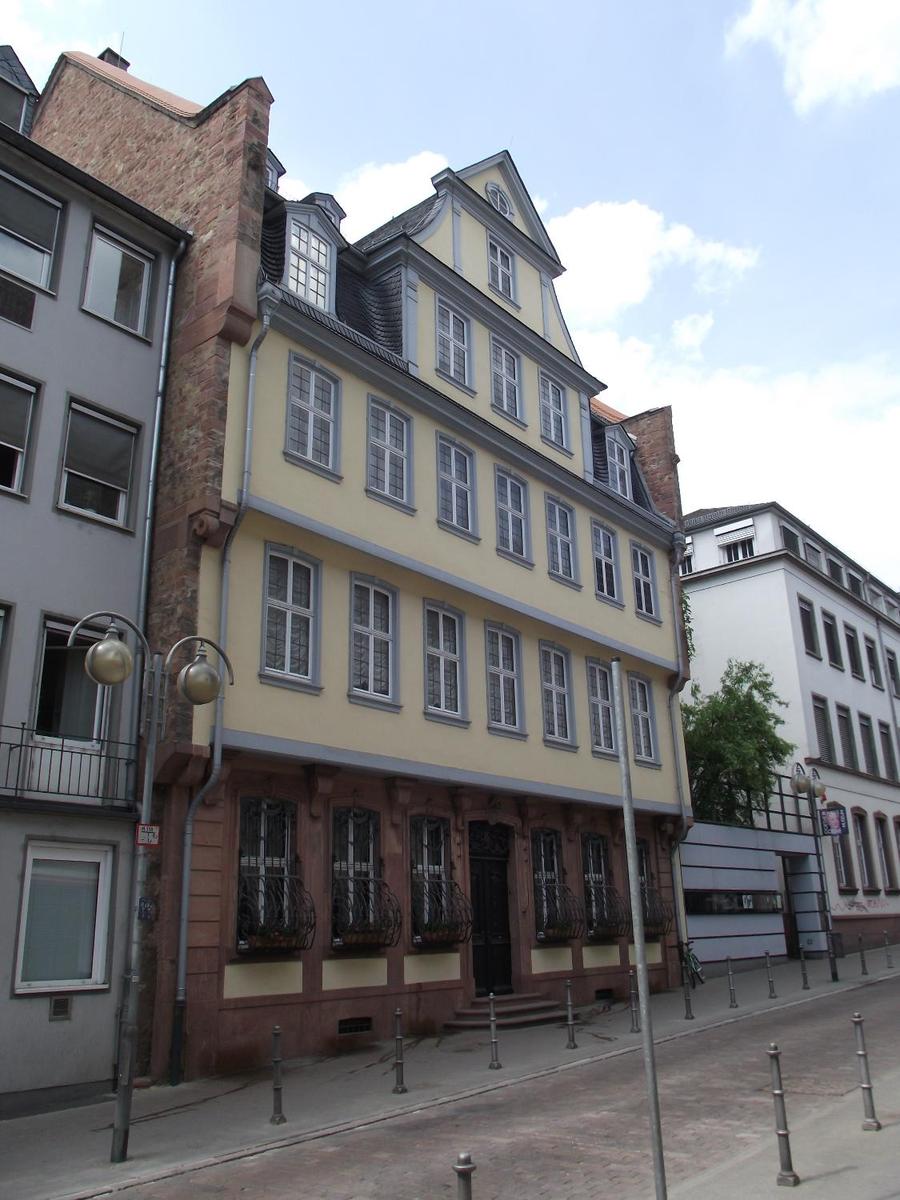The Goethe House at 23 Grosser Hirschgraben in the old town of Frankfurt was the residence of the Goethe family until 1795. The family's most notable personality, Johann Wolfgang von Goethe, was born there in 1749, lived there till the age of 16, and returned sporadically throughout his life. The house stands next to the Goethe Museum (on the right).
